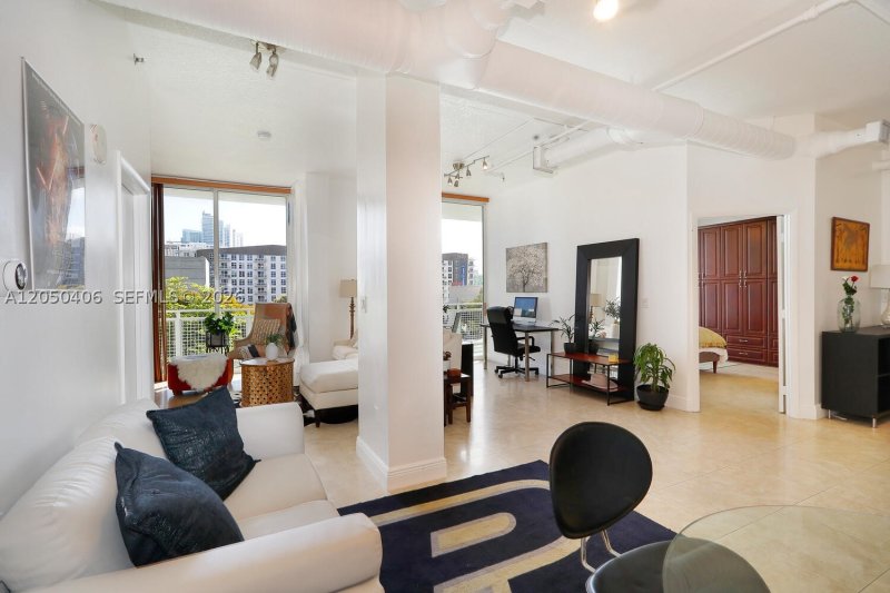 Property photo # 6