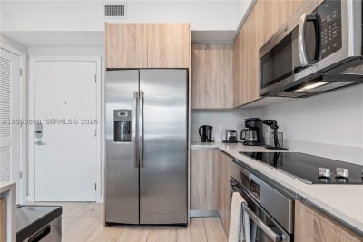 Aluguel de apartamento no Quadro Miami Design District S-708