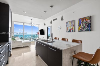 Comprar apartamento en 900 Biscayne 3704