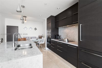Comprar apartamento en 900 Biscayne 3704
