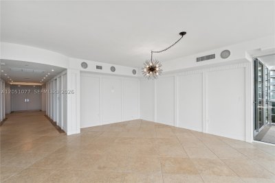 Alquiler de apartamento en Ocean Three 901
