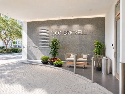1010 Brickell Apt #3309