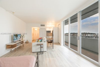 Comprar apartamento en Palm Bay Condo 1C