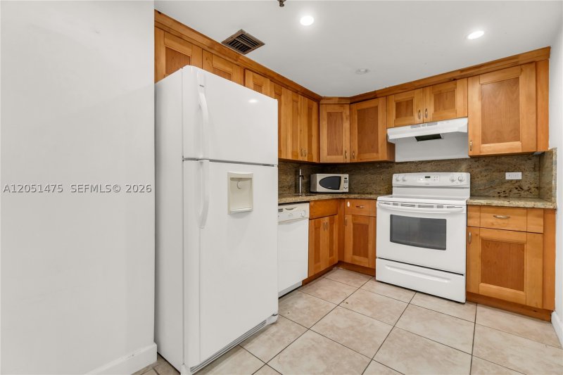 Condo for sale at Waterview 248