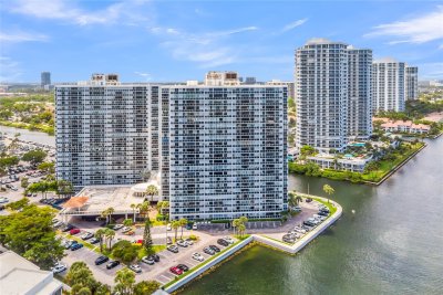 Comprar apartamento en Waterview 248
