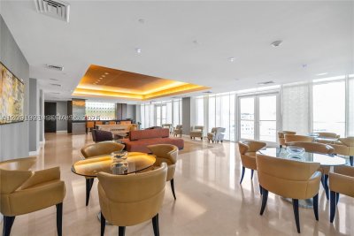 Alquiler de apartamento en 500 Brickell West Tower 2001