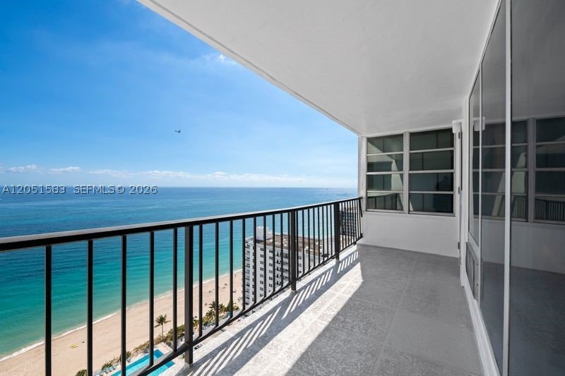 Condo for sale at Plaza South 26D
