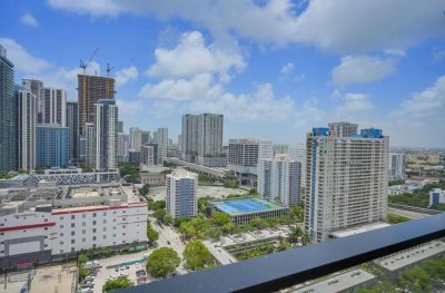 Aluguel de apartamento no E11EVEN Hotel & Residences 2709
