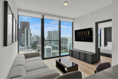 Aluguel de apartamento no E11EVEN Hotel & Residences 2709
