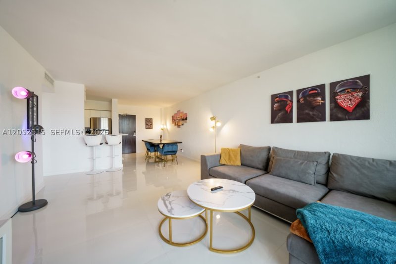 Apartment for rent at Flamingo 474S