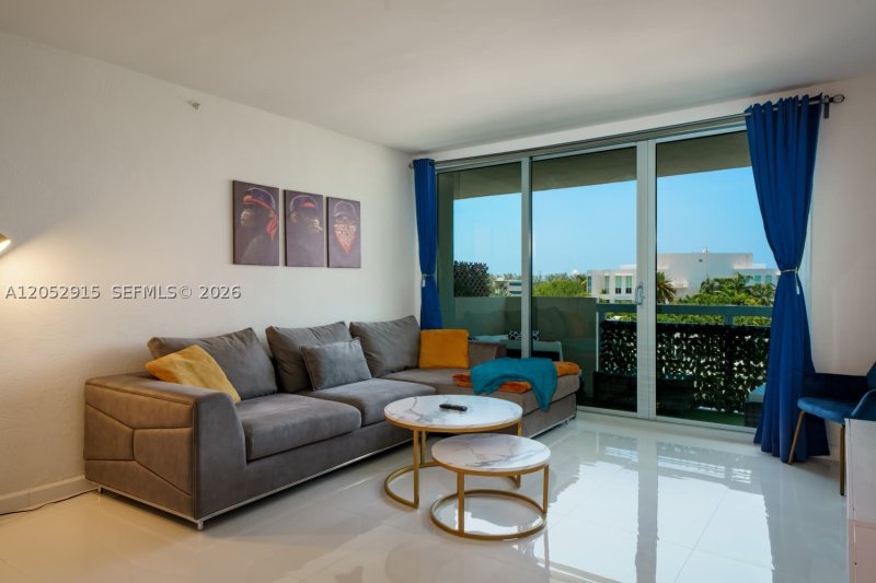 Apartment for rent at Flamingo 474S