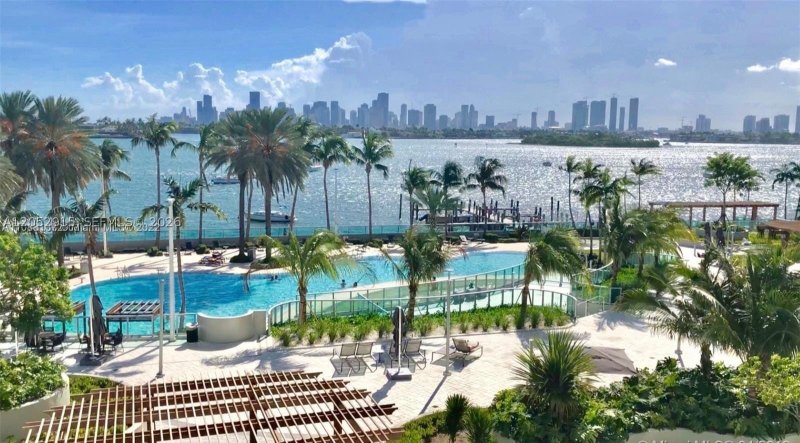 Apartment for rent at Flamingo 474S