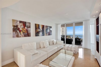 Comprar apartamento no Ocean Two 607