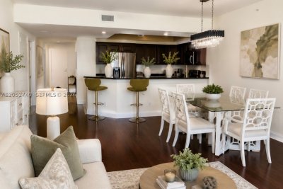 Comprar apartamento no One Fifty One at Biscayne 808