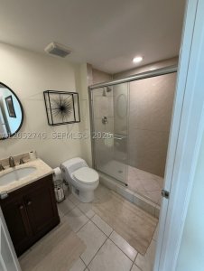 Comprar apartamento no One Fifty One at Biscayne 808