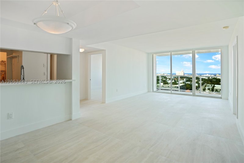 Condo for sale at Floridian 1404