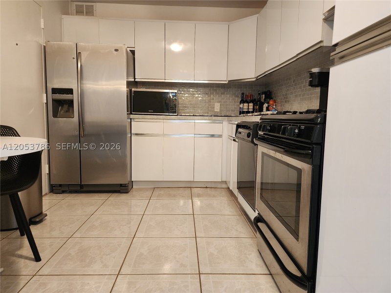 Comprar apartamento en Parker Plaza Estates 810