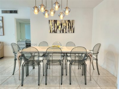 Comprar apartamento no Parker Plaza Estates 810