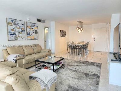 Comprar apartamento no Parker Plaza Estates 810
