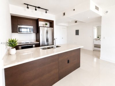 Aluguel de apartamento no 500 Brickell East Tower 3200