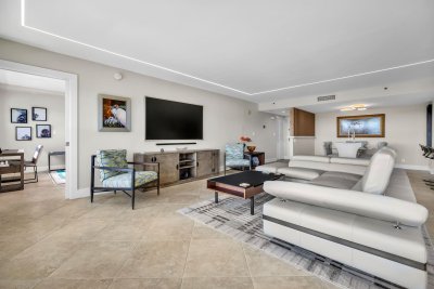 Comprar apartamento en The Tower at Port Royale 902