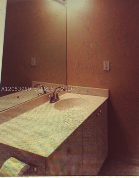 Apartment for rent at Ocean View 1215