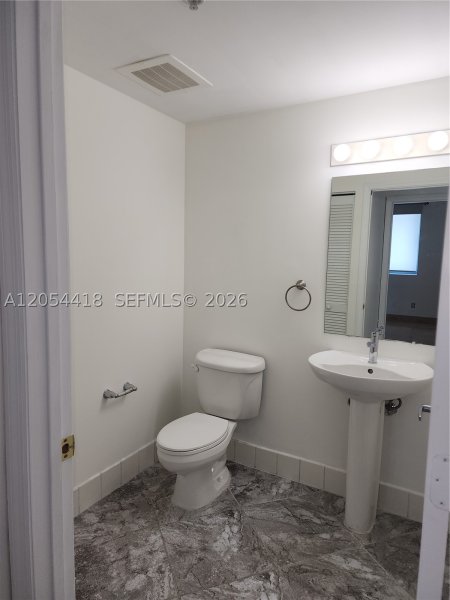 Apartment for rent at Blue Condominium 3210
