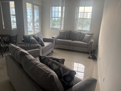 Aluguel de apartamento no Village by the Bay 14406