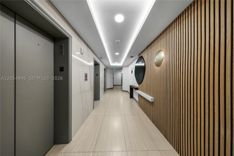 Condo for sale at North Tower at The Point 701