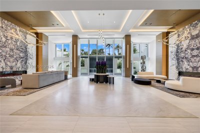 Comprar apartamento en North Tower at The Point 701