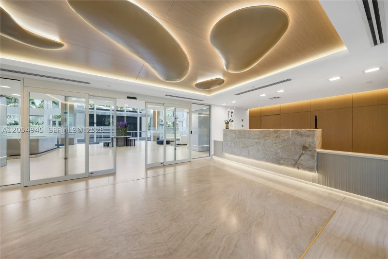 Condo for sale at North Tower at The Point 701
