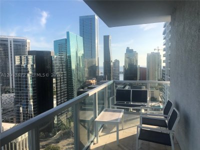 Comprar apartamento no Avenue on Brickell 1050 Tower 2910