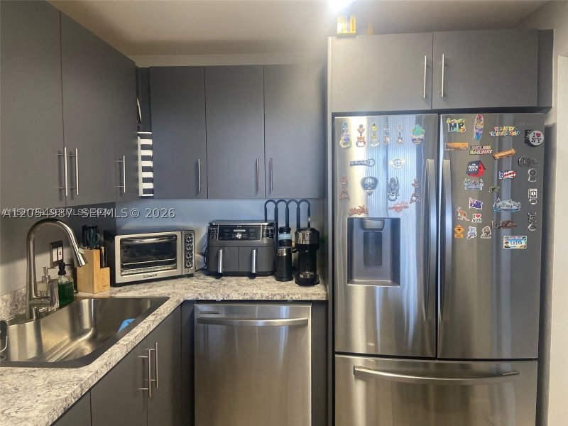 Apartment for rent at Sailboat Cay 1111