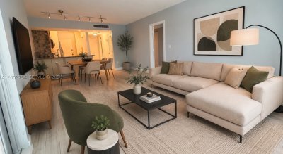 Comprar apartamento en Triton Towers 724