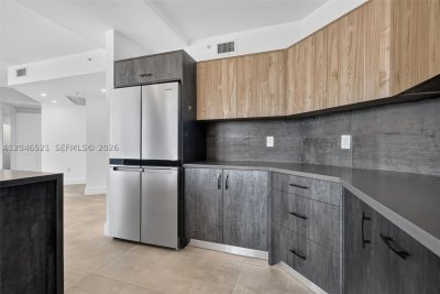 Comprar apartamento en Hidden Bay 1212