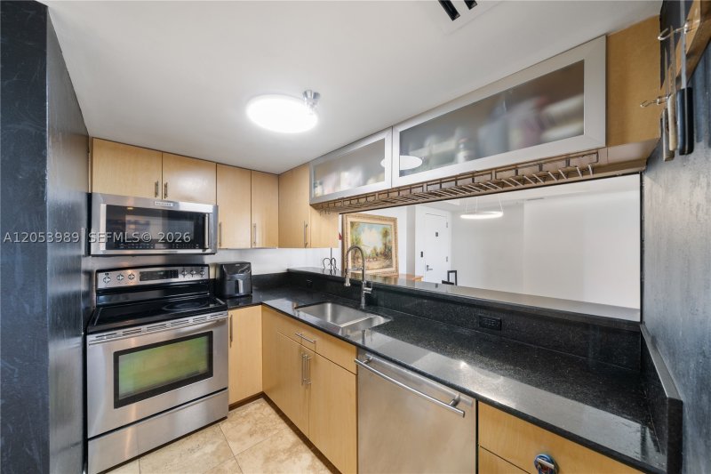 Condo for sale at Floridian 1208