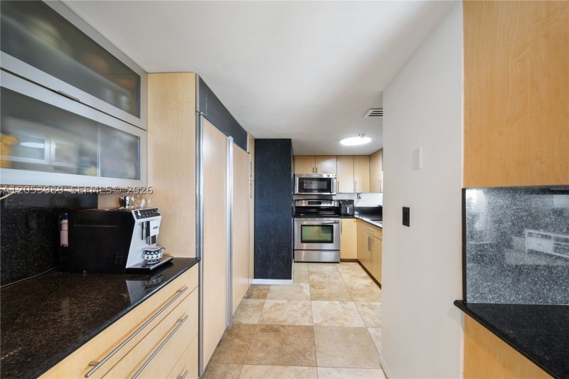 Condo for sale at Floridian 1208