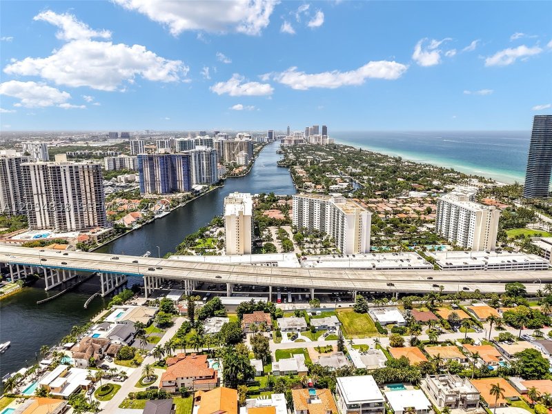 Comprar apartamento no Ocean View 1423