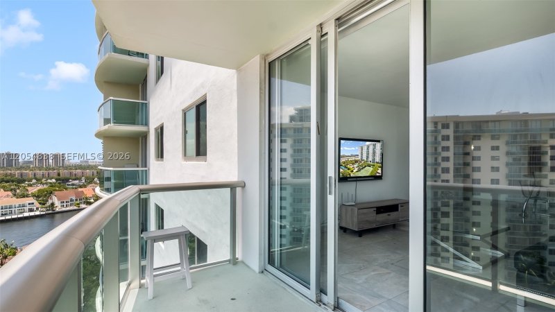 Comprar apartamento no Ocean View 1423