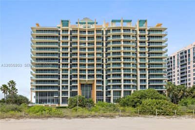 IL Villaggio Apt #1009