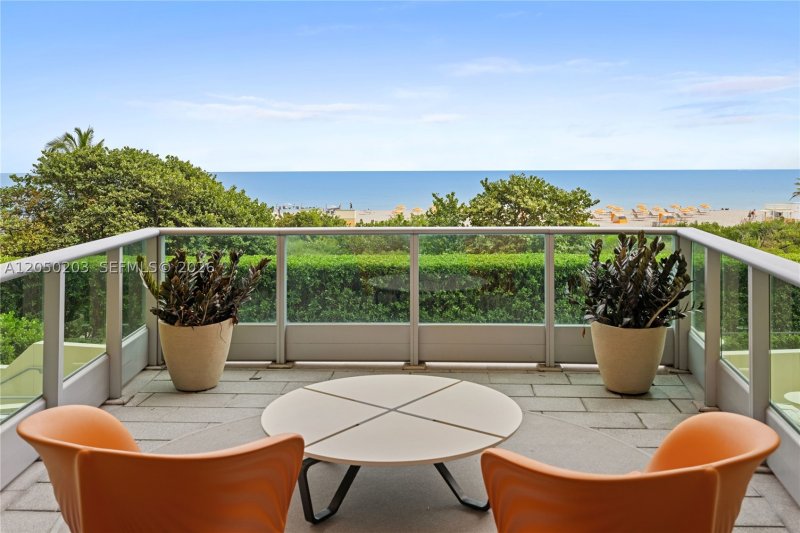 Condo for sale at IL Villaggio 1009