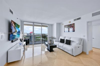 Alquiler de apartamento en Beach Club One 3207