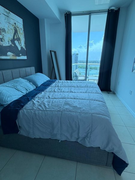 Apartment for rent at Eloquence on the Bay 1506
