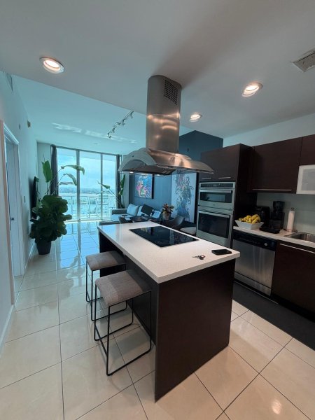 Apartment for rent at Eloquence on the Bay 1506