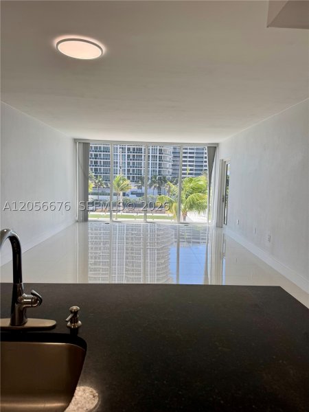 Comprar apartamento en Harbour House 316