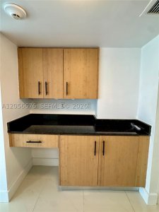Comprar apartamento en Harbour House 316