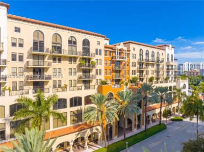 55 Merrick Apt #832