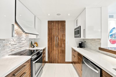 Comprar apartamento en Porto Bellagio 1401