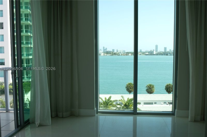 Apartment for rent at Eloquence on the Bay 701