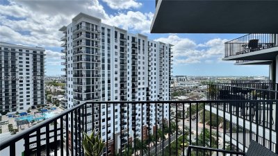 5252 Paseo Doral Apt #1203